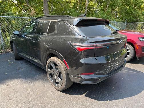 Black 2025 Chevrolet Equinox EV RS