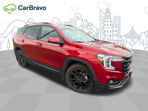 Cayenne Red Tintcoat 2022 GMC Terrain SLT