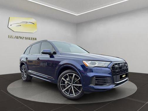 2022 Audi Q7 55 Premium Plus
