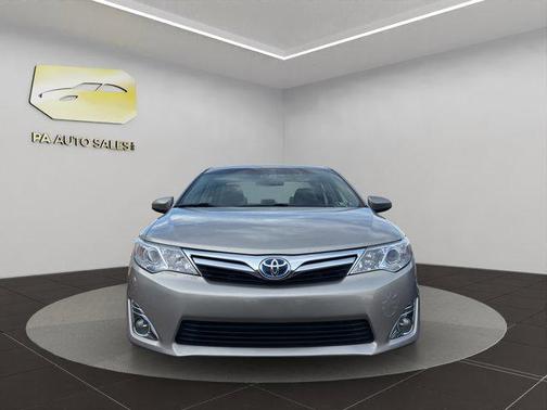 2013 Toyota Camry Hybrid XLE