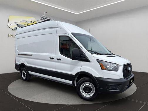 Oxford White 2024 Ford Transit-250 Base