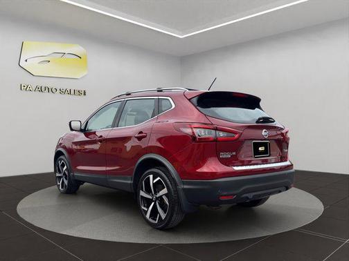 2022 Nissan Rogue Sport SL