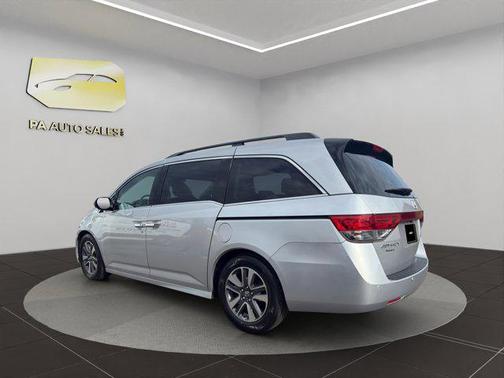 2015 Honda Odyssey Touring