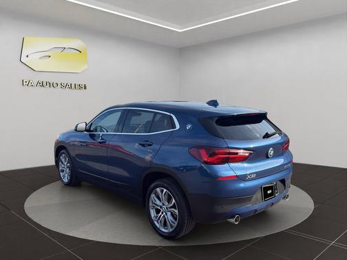 Phytonic Blue Metallic 2022 BMW X2 xDrive28i