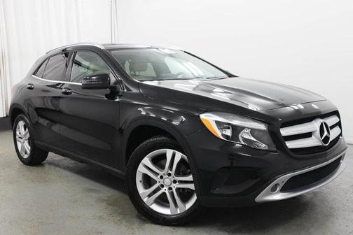 2017 Mercedes-Benz GLA 250 Base