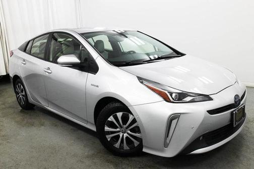 2021 Toyota Prius XLE