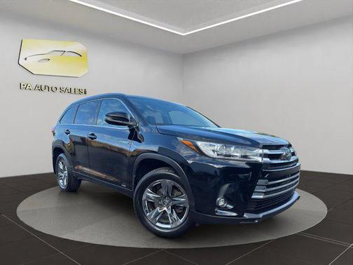2019 Toyota Highlander Hybrid Platinum