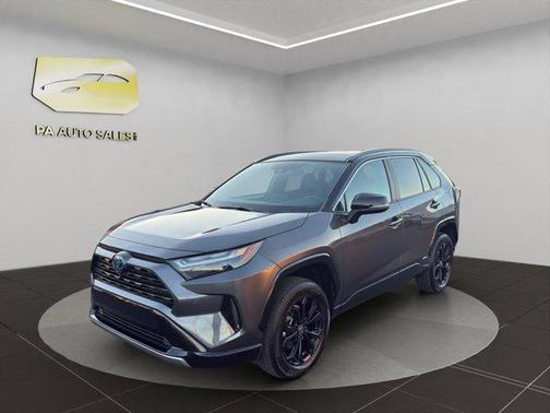2022 Toyota RAV4 Hybrid SE