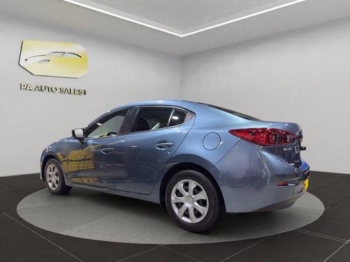 2015 Mazda Mazda3 i SV