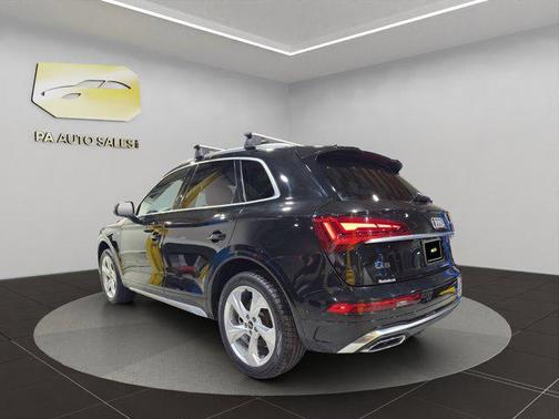 2023 Audi Q5 45 S line Premium Plus