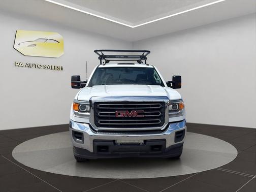Summit White 2018 GMC Sierra 2500 Base