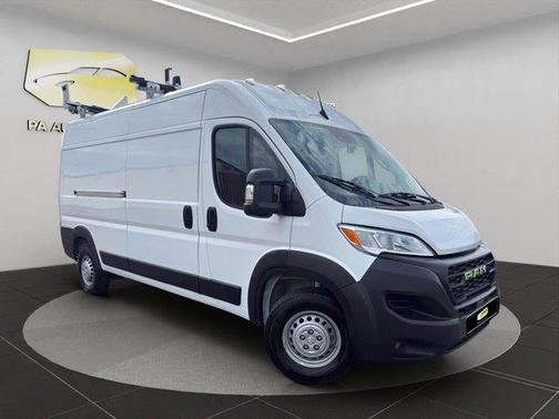 Bright White Clearcoat 2024 RAM ProMaster 2500 Tradesman