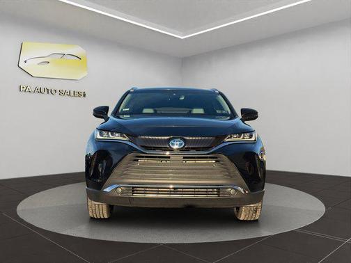 2022 Toyota Venza XLE