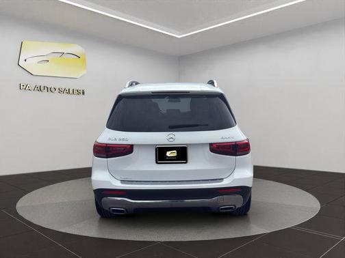 2021 Mercedes-Benz GLB 250 4MATIC