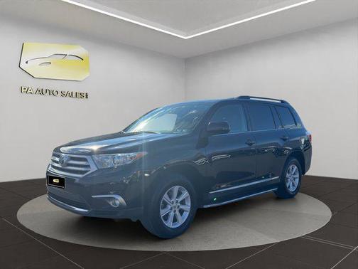 2012 Toyota Highlander SE