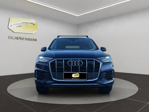 2023 Audi Q7 55 Premium Plus