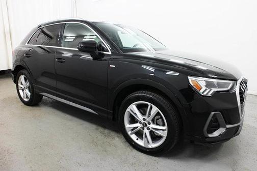 2022 Audi Q3 45 S line Premium Plus