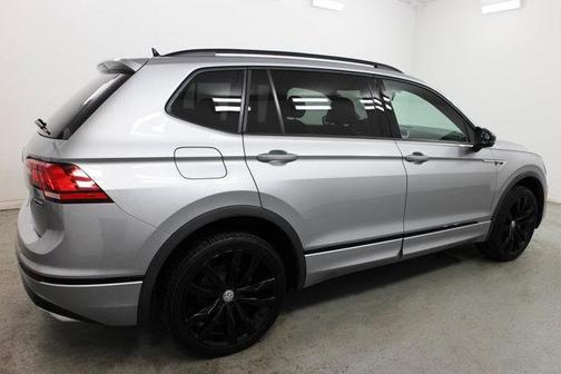 2020 Volkswagen Tiguan 2.0T SE R-Line Black 4MOTION