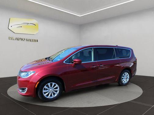 2018 Chrysler Pacifica Touring Plus