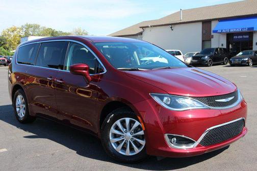 2018 Chrysler Pacifica Touring Plus