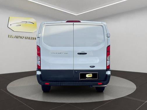 Oxford White 2025 Ford Transit-250 Base