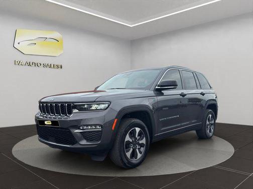 2022 Jeep Grand Cherokee 4xe Base