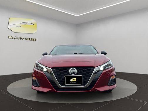 2020 Nissan Altima SR FWD