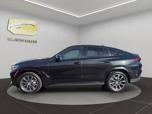 2023 BMW X6 xDrive40i