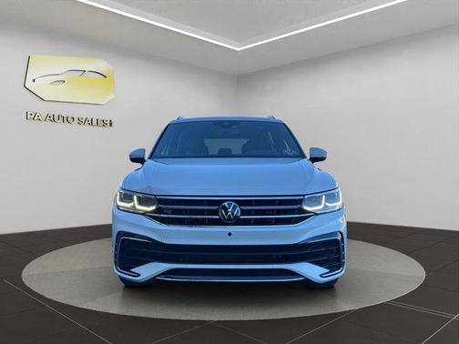 2022 Volkswagen Tiguan 2.0T SEL R-Line 4MOTION