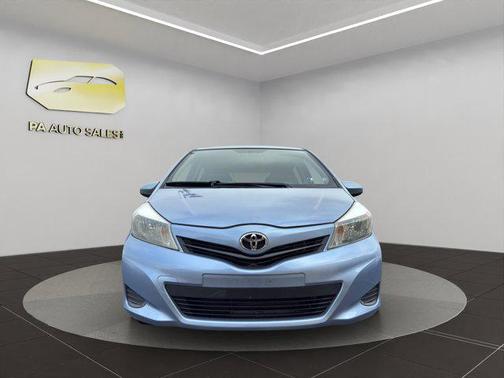 2012 Toyota Yaris L