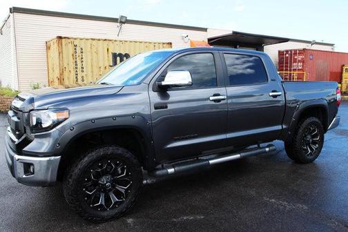 2015 Toyota Tundra SR5