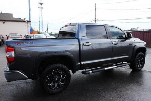 2015 Toyota Tundra SR5