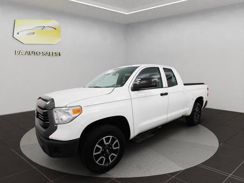 2017 Toyota Tundra SR5