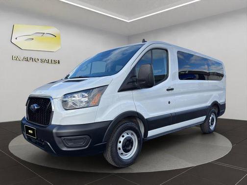 2022 Ford Transit-150 XL