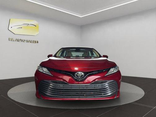 2018 Toyota Camry XLE