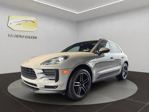 2021 Porsche Macan AWD