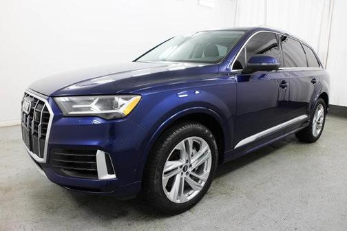 2022 Audi Q7 55 Premium Plus