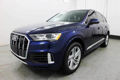 2022 Audi Q7 55 Premium Plus