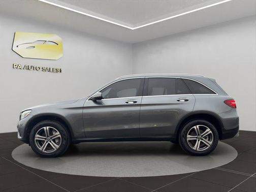 2019 Mercedes-Benz GLC 300 4MATIC