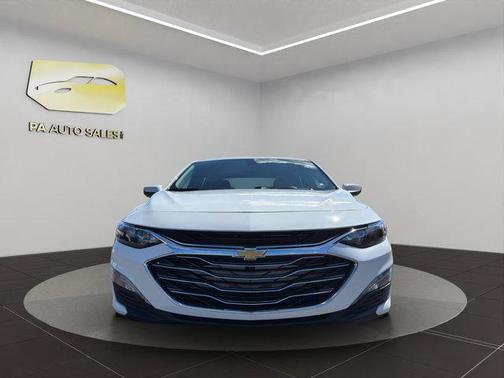 2022 Chevrolet Malibu FWD LT