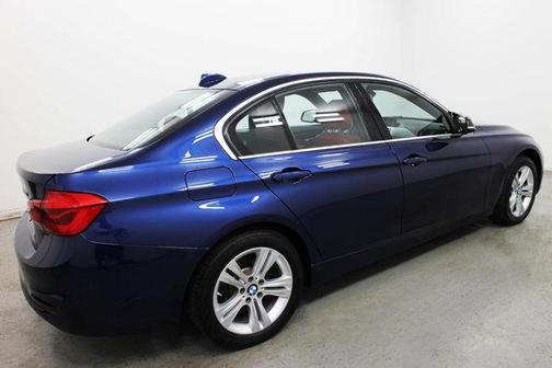 2017 BMW 330 xDrive