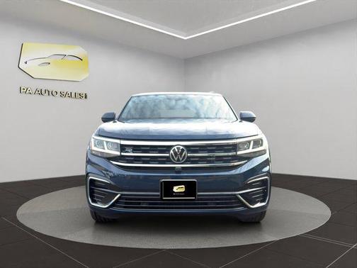 2022 Volkswagen Atlas Cross Sport 3.6L V6 SEL Premium R-Line