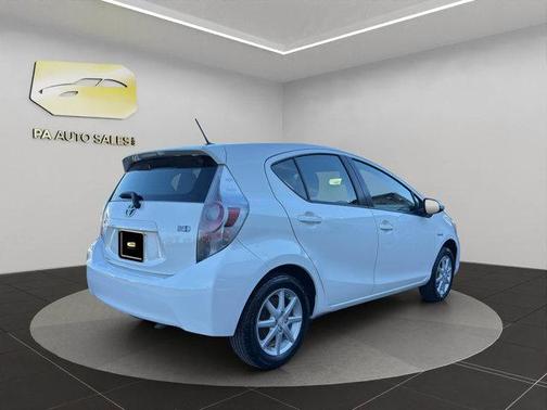 2012 Toyota Prius c Three