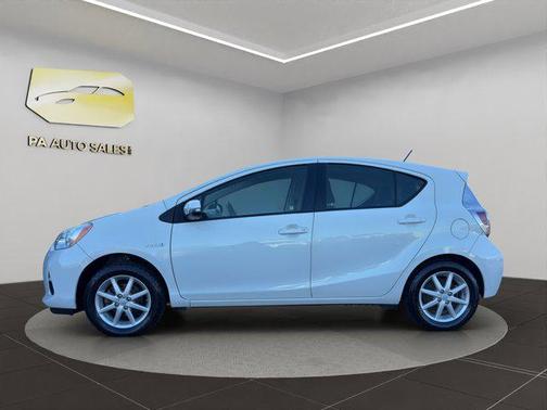 2012 Toyota Prius c Three