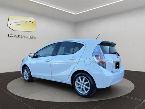 2012 Toyota Prius c Three