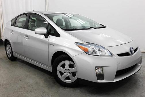 2010 Toyota Prius III