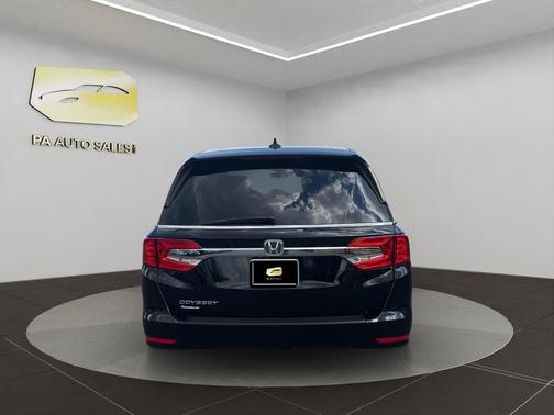Crystal Black Pearl 2019 Honda Odyssey EX