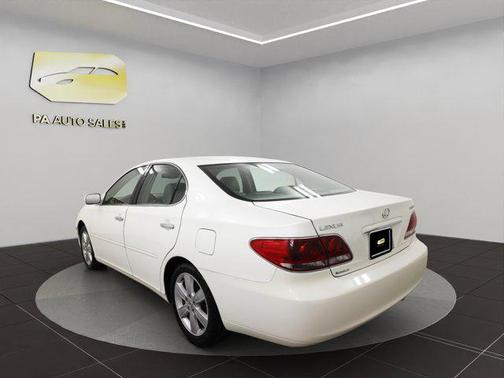 2005 Lexus ES 330 Base