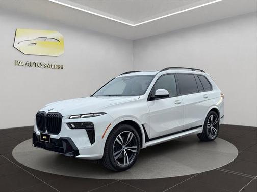 2023 BMW X7 xDrive40i
