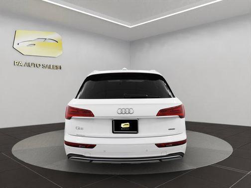 2021 Audi Q5 45 Premium Plus